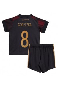 Fotbalové Dres Německo Leon Goretzka #8 Dětské Venkovní Oblečení MS 2022 Krátký Rukáv (+ trenýrky)